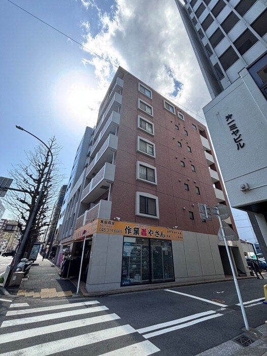 Ｙ s トレゾワ関内の物件外観写真