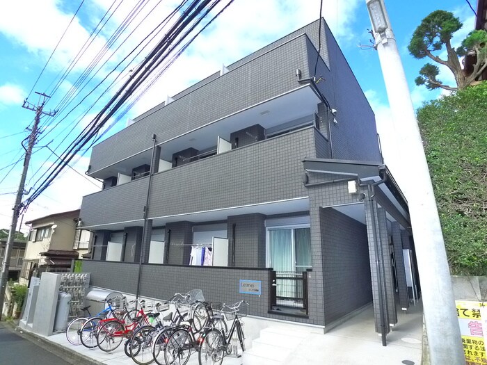 物件外観写真4　(周辺環境)