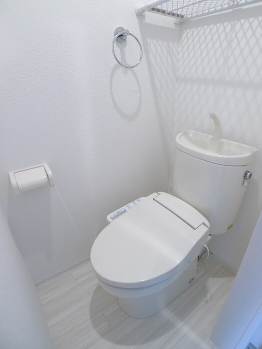 物件内観写真13　(トイレ)