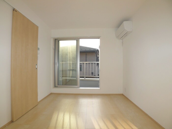 物件内観写真10　(居室)