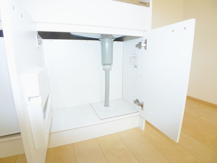 物件内観写真12　(収納)