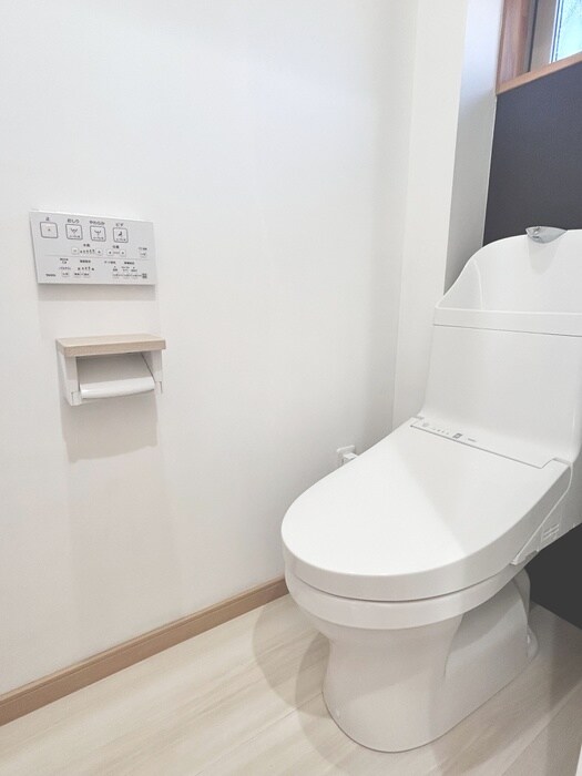 物件内観写真14　(トイレ)