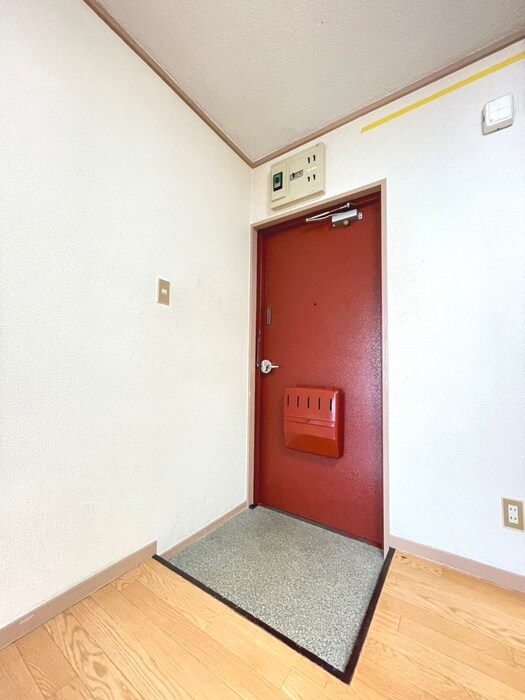 物件内観写真20　(玄関)