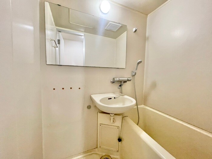 物件内観写真18　(洗面)