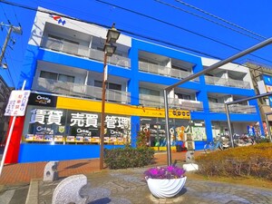 カ－サコモダ外観写真