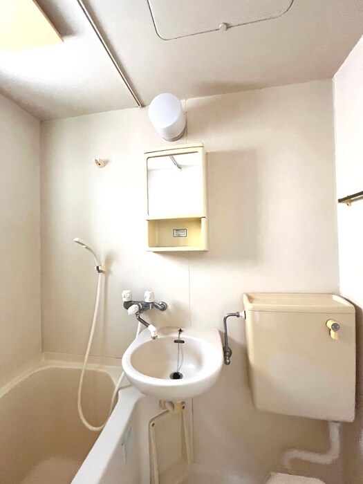 物件内観写真10　(洗面)