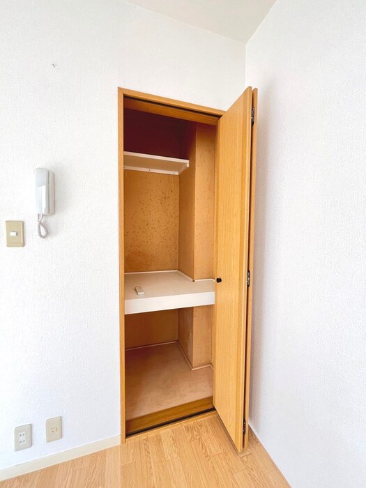 物件内観写真14　(収納)