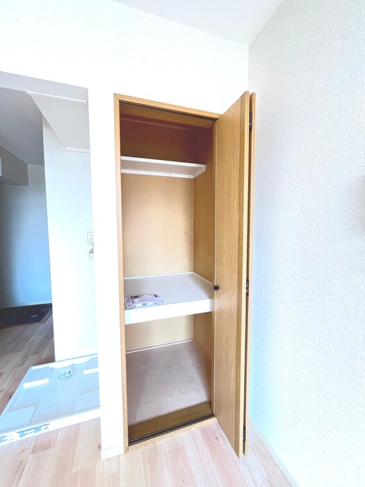 物件内観写真14　(収納)