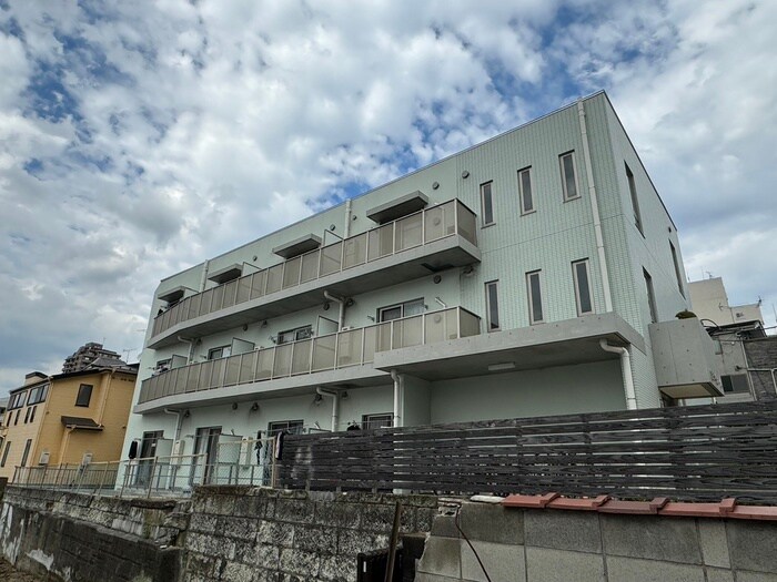 物件外観写真2　(外観写真)