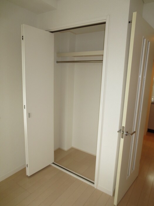 物件内観写真10　(収納)