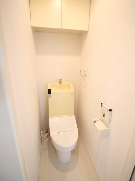 物件内観写真15　(トイレ)