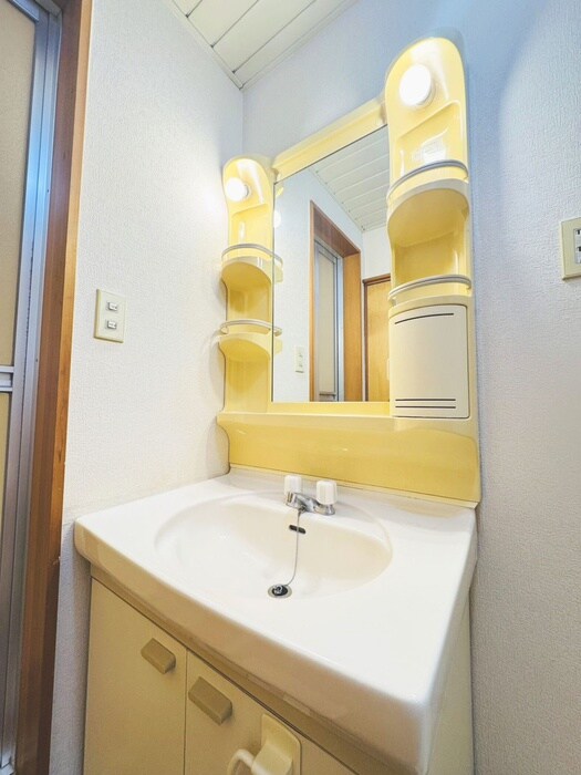 物件内観写真10　(洗面)