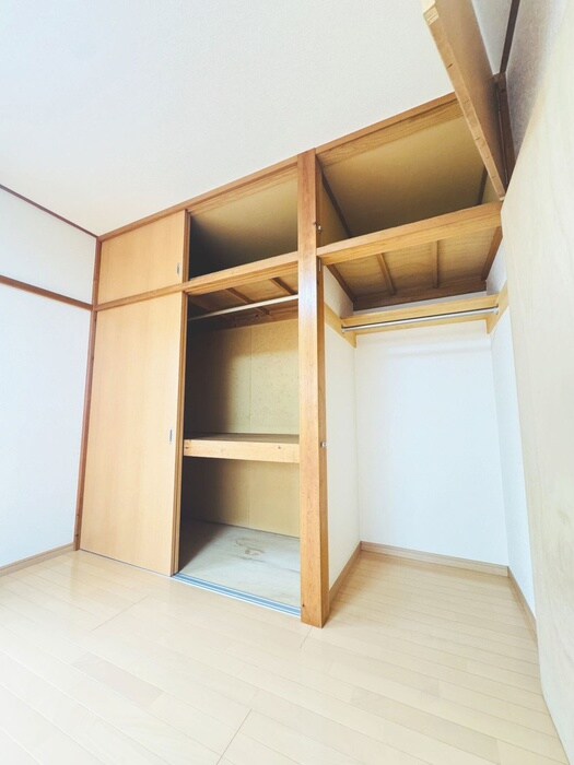 物件内観写真13　(収納)