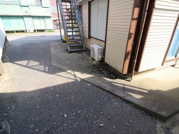バイク置き場