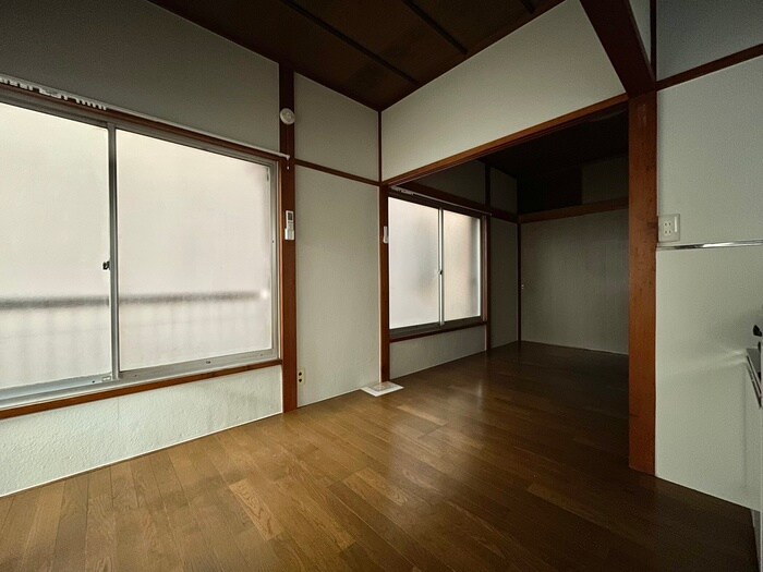 物件内観写真4　(居室)