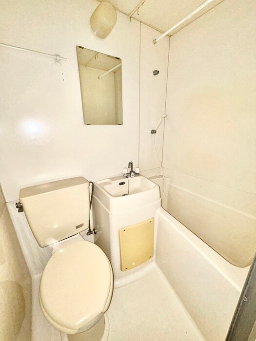 物件内観写真12　(バス／シャワールーム等)