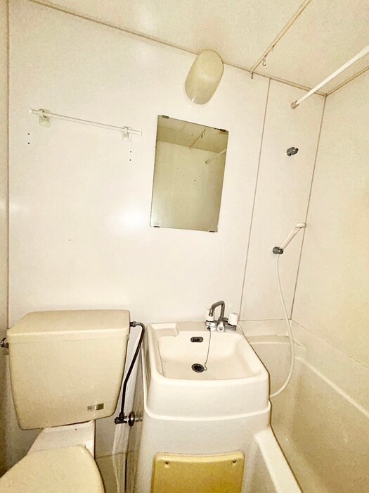 物件内観写真13　(洗面)