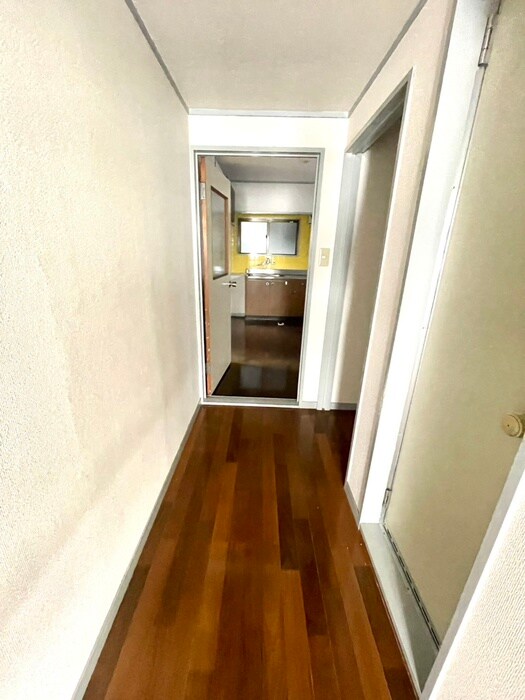 物件内観写真19　(廊下)