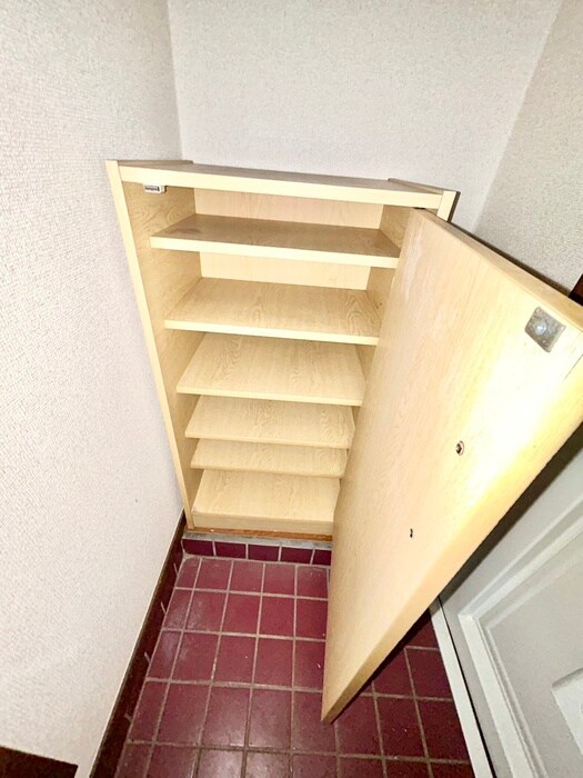 物件内観写真20　(靴箱)