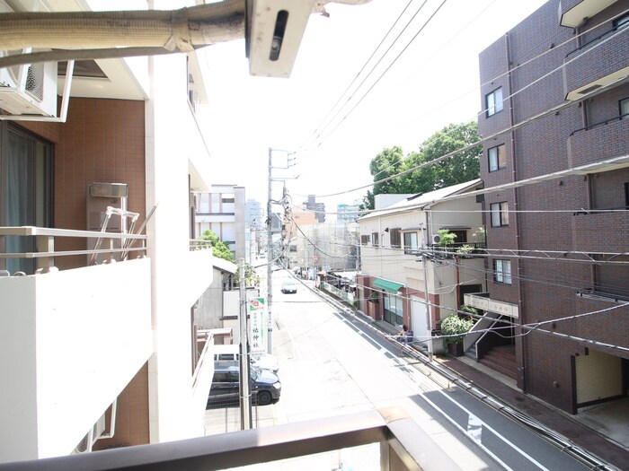 物件内観写真21　(室内からの展望)