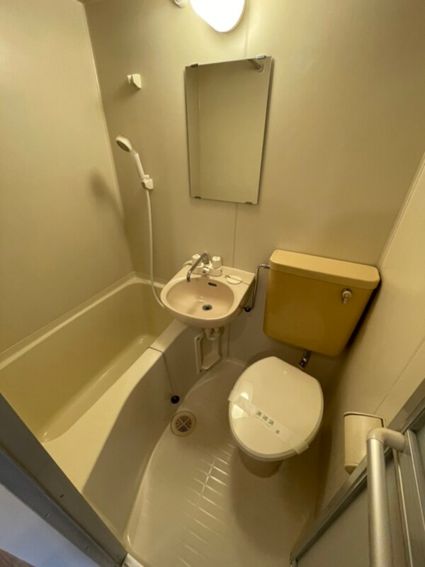 バス／シャワールーム等