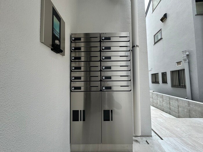 物件外観写真6　(建物設備)