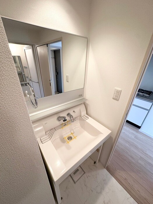 物件内観写真13　(洗面)