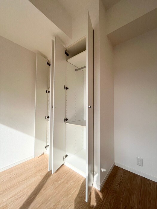 物件内観写真13　(居室)