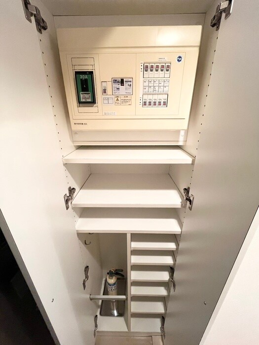 物件内観写真14　(靴箱)