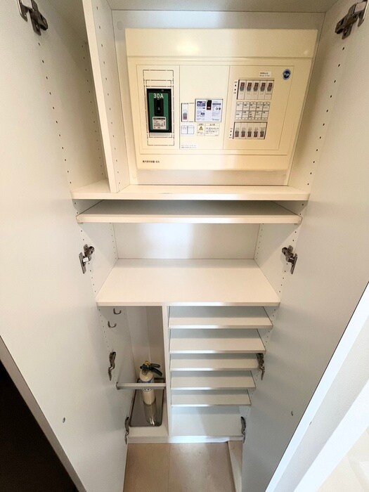 物件内観写真14　(靴箱)