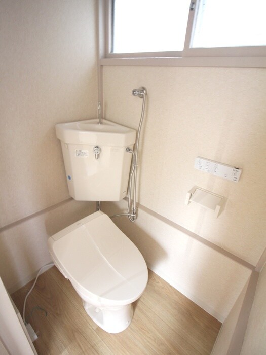 物件内観写真13　(トイレ)