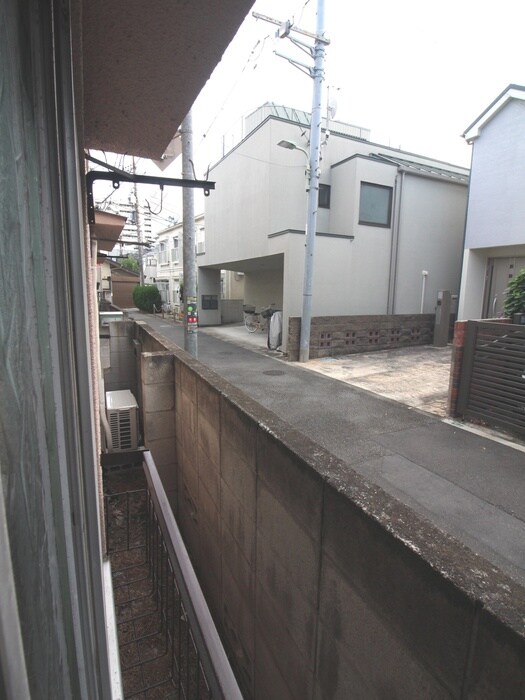 物件内観写真22　(室内からの展望)