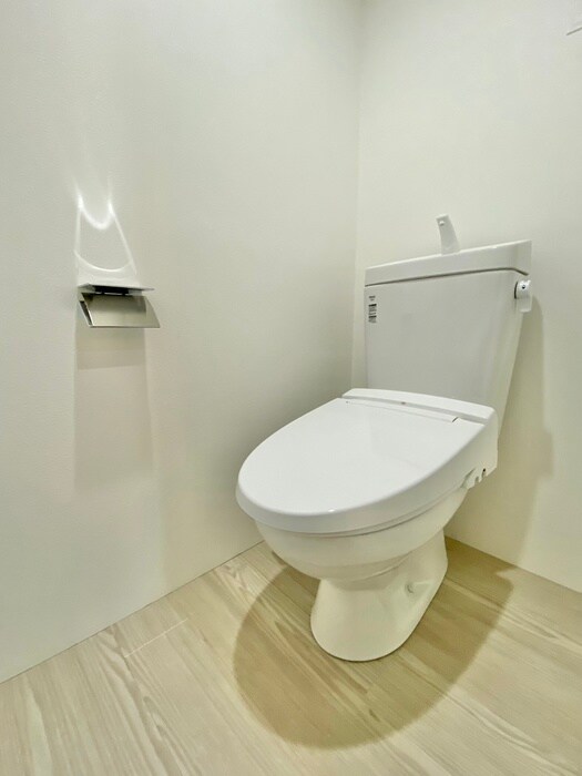 物件内観写真12　(トイレ)