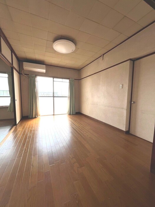 物件内観写真14　(居室)