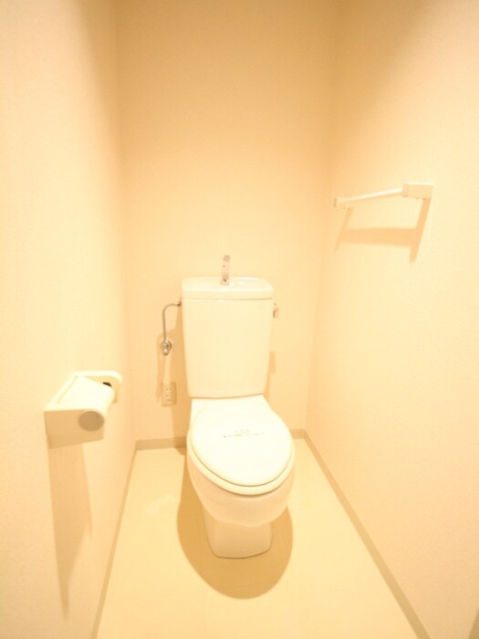 物件内観写真11　(トイレ)