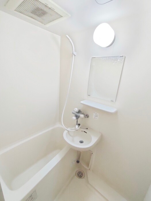 物件内観写真12　(バス／シャワールーム等)