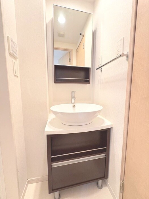 物件内観写真10　(洗面)