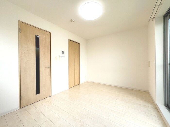 物件内観写真15　(居室)