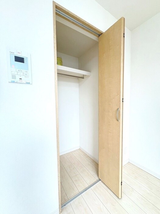 物件内観写真16　(収納)