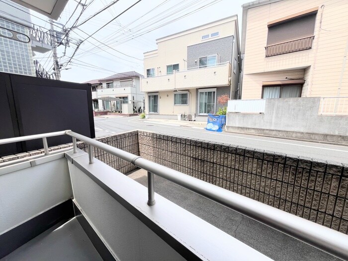 物件内観写真20　(室内からの展望)