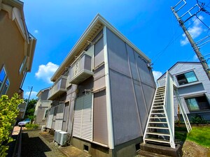 メゾン・ラポ－ル外観写真