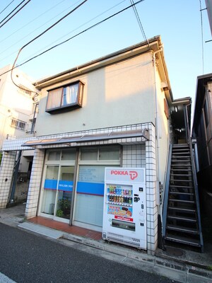 ハイツイコマ外観写真