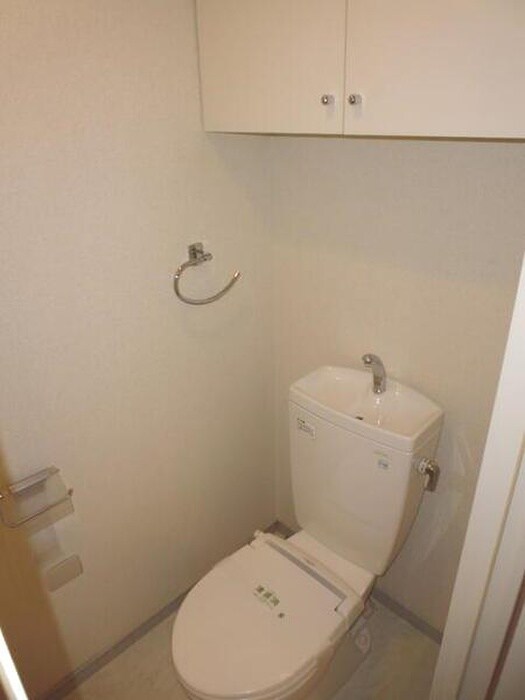 物件内観写真12　(トイレ)