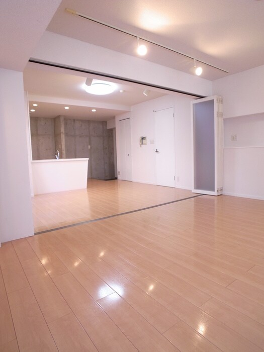 物件内観写真6　(居室)