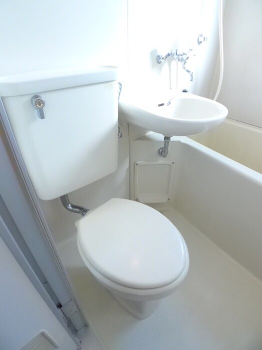 物件内観写真14　(トイレ)