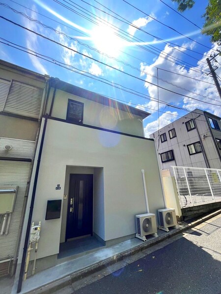 西早稲田１丁目貸家外観写真