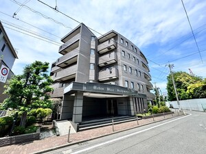 アーバンプレイス橋本（301）外観写真