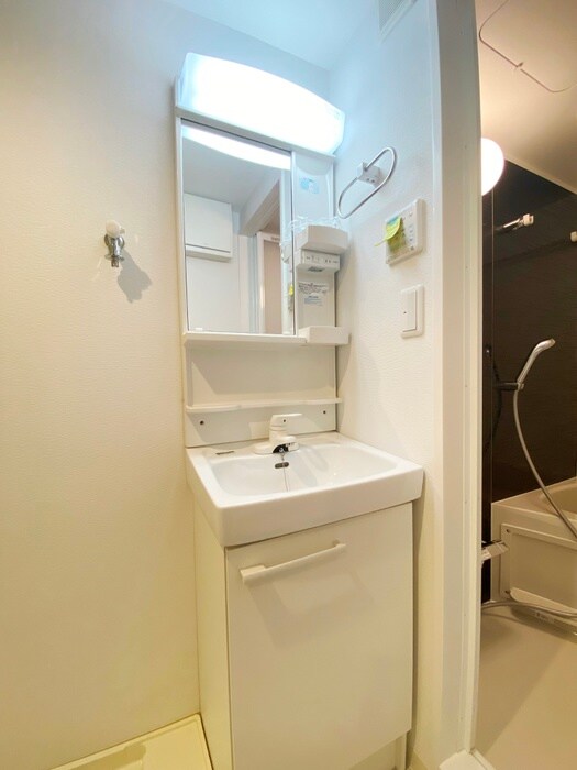 物件内観写真13　(洗面)