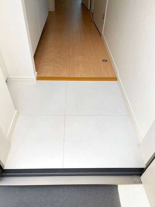 物件内観写真20　(玄関)