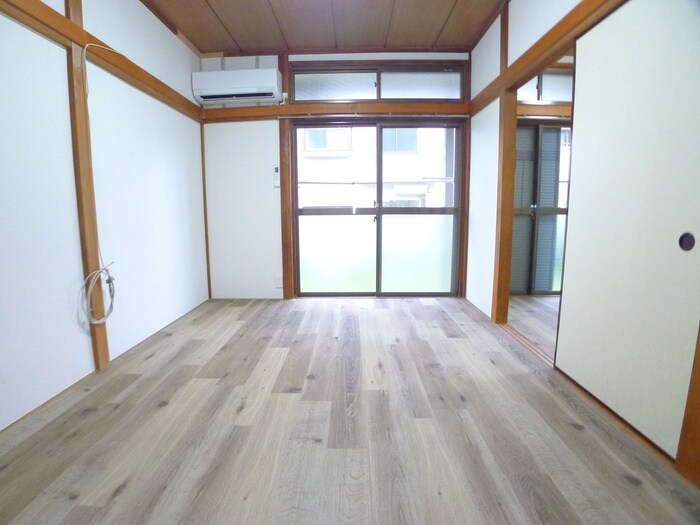 物件内観写真7　(居室)